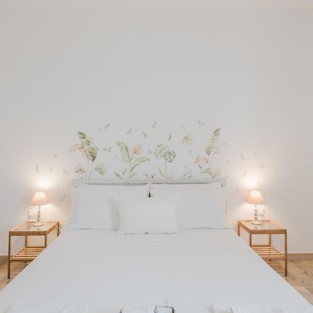B&B La Finestra Sul Porto Porto Torres Exterior photo